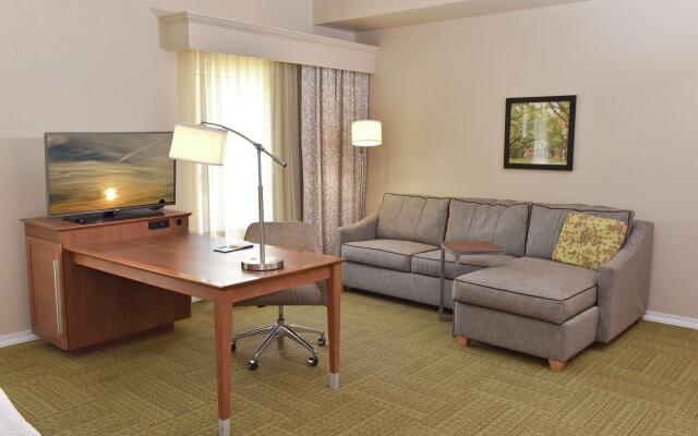 Hampton Inn & Suites Alexandria