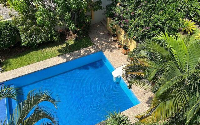 Zandoyo Bed & Breakfast