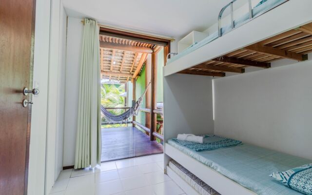 IT10 Bangalô Duplex 3 Suítes Pé na Areia