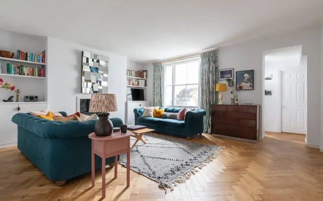 Colville Terrace IV by Onefinestay