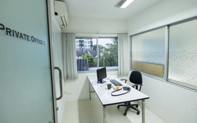 Hub53 Coworking & Coliving Space