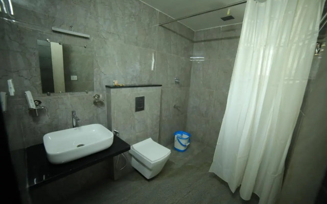 Hotel Blue Moon
