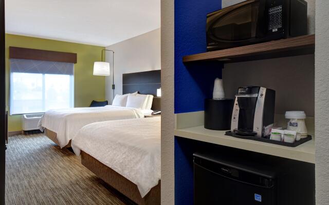 Holiday Inn Express & Suites Smyrna, an IHG Hotel