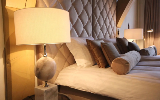 Boutique Hotel Steenhof Suites - Adults Only