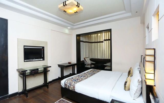 OYO 11322 Hotel The Camria