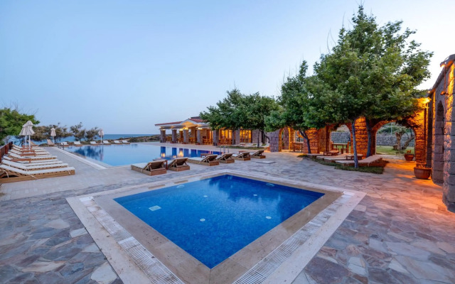 Cinarli Kasri Hotel