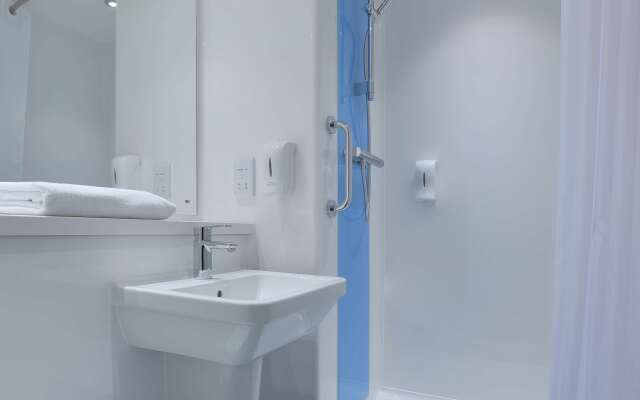 Travelodge Horsham Central