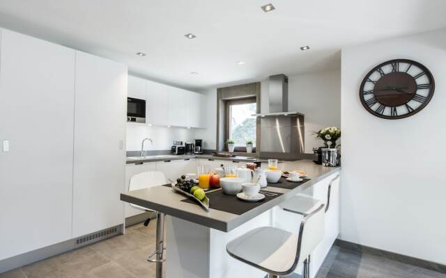 Whistler Lodge Penthouse T6 B13-14