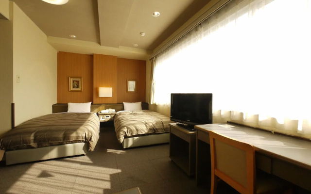 Hotel Route-Inn Court Chikuma Koshoku