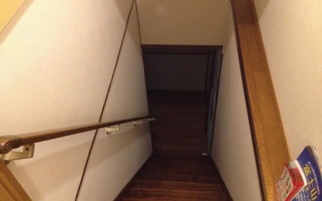 Shin-Osaka Backpacker's Hostel