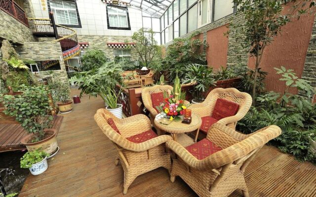 Shangri-La Original Density Hotel