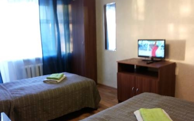 One-Bedroom Apartment Na Ulitse Cheluskintsev