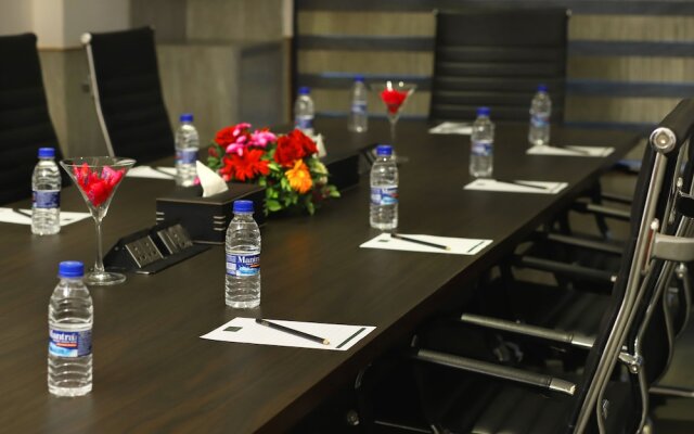 Aralia - A Business Hotel MIDC