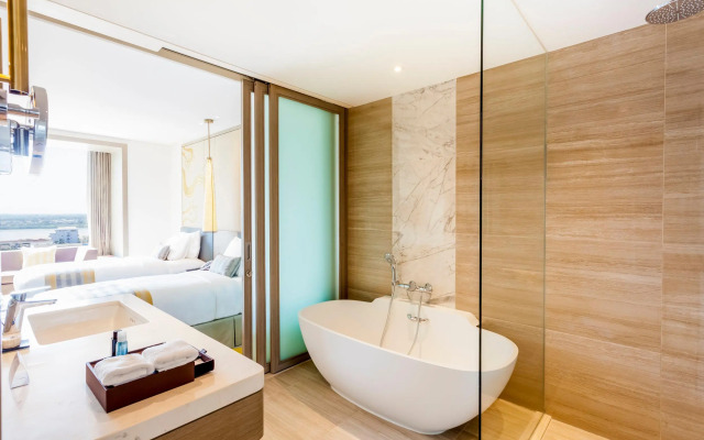 Crowne Plaza Vientiane by IHG