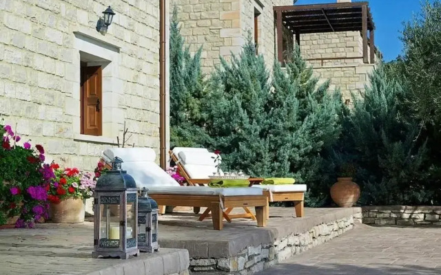 Vederi Estate Villa Kyveli