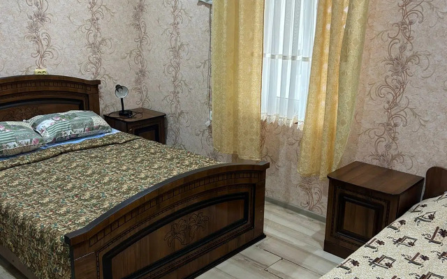Жасмин (Адлер)