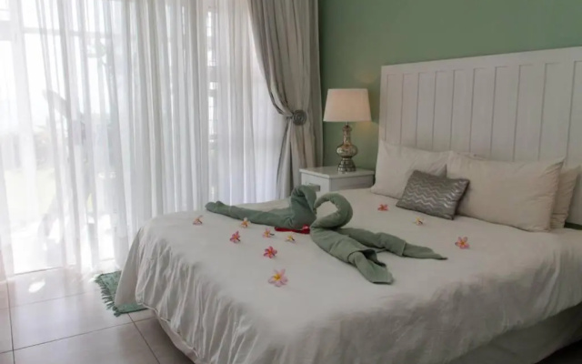Bayview Seafront Apartment