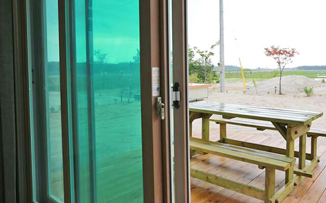 Sokcho Dal Beach Pension