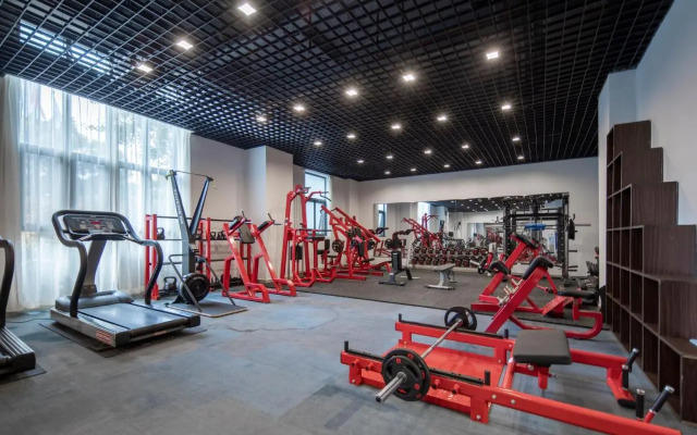 Holiday Inn Express Shanghai New Jinqiao