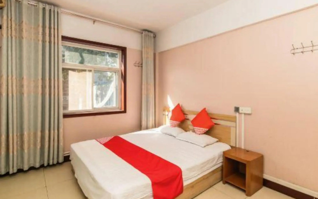 OYO Jiaozhou Huabinlou Hotel