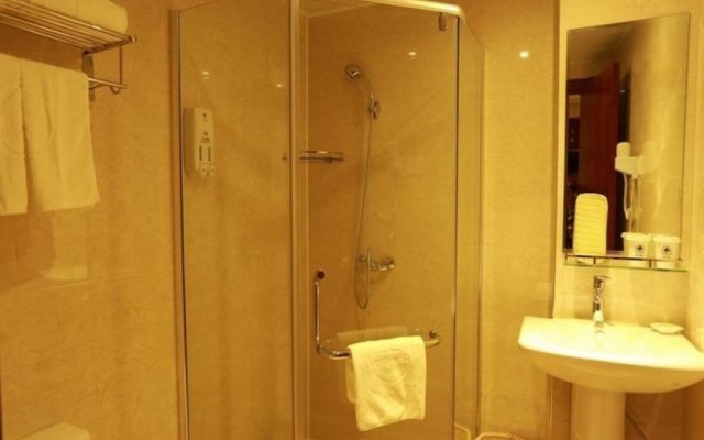 GreenTree Inn Sanya Hexi District Chunyuan Seafood Square Express Hotel