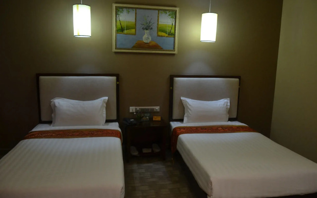 Kololo Courts Hotel & Restaurant