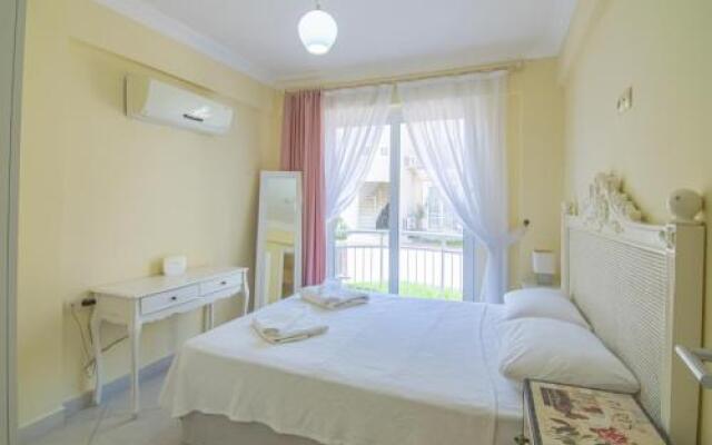 Sunset Beach Club Aqualettings Mermaid 33