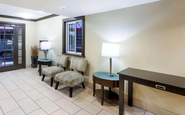 Howard Johnson Express Inn