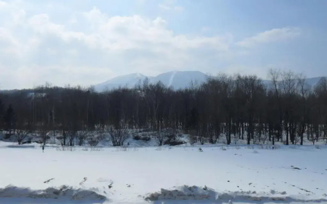 Yabuli Holiday Villa