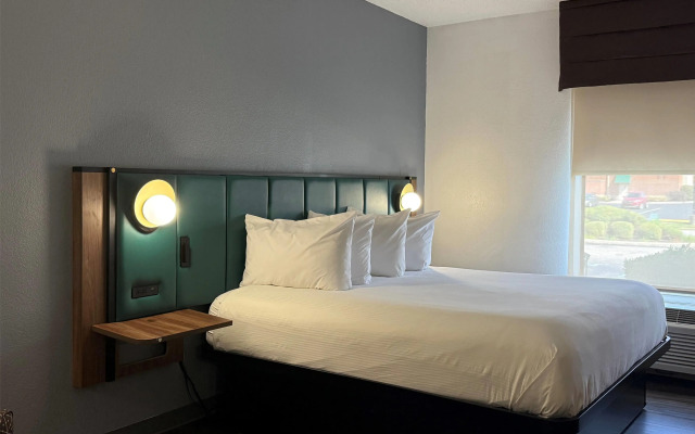 Wingate by Wyndham Indianapolis Airport-Rockville Rd.