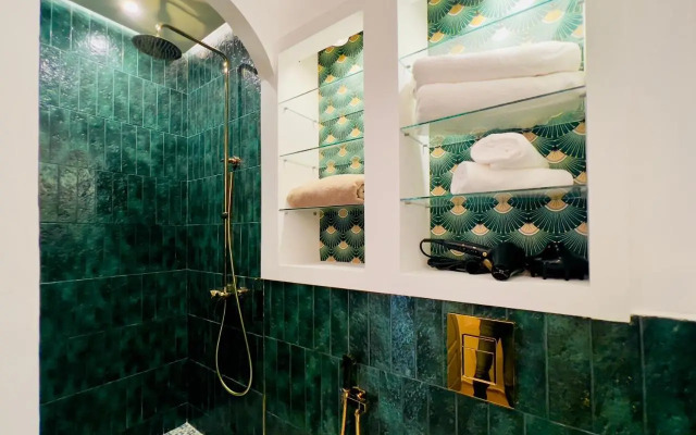 Riad Lakouas- Cannelle Room