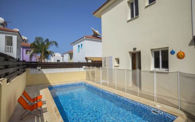 Beautiful Villa With Private Pool, Protaras Villa 1010