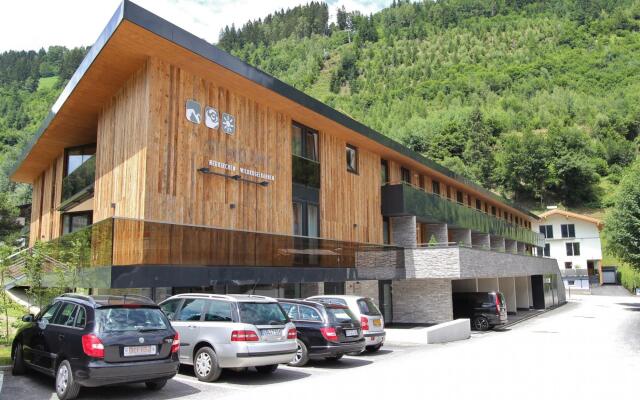 Stylish Flat With Garden & Sauna Access