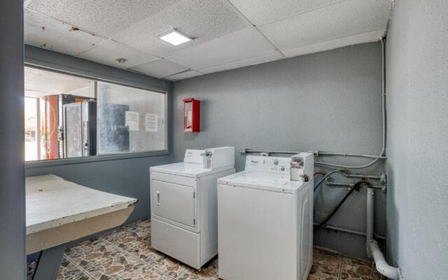 OYO Hotel San Antonio Lackland Air Force Base West