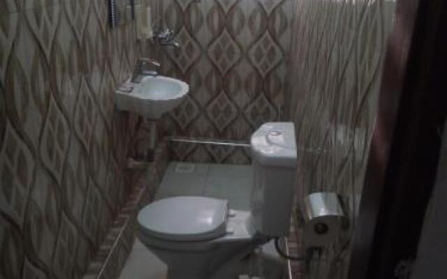 Euro Suites Hotel Bukoto