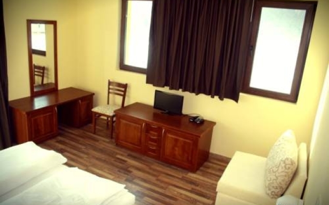 Komhotel