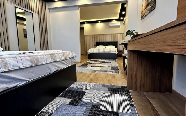 Pera Port Lounge Hotel