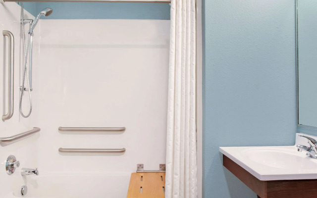 WoodSpring Suites Nashville Airport