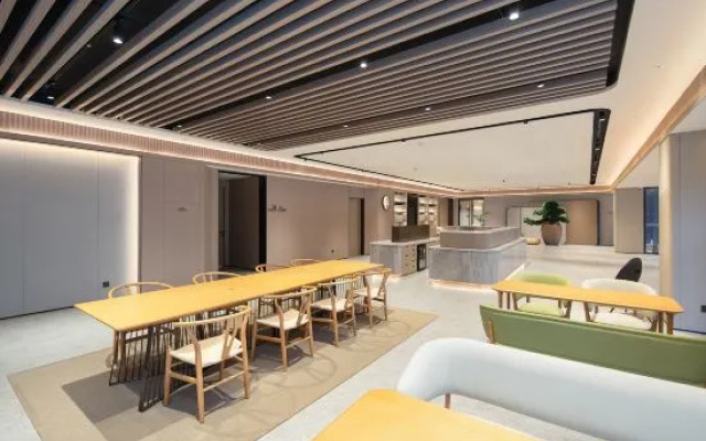 All Seasons Hotel (Qiuhai Avenue, Haikou World Trade Center)