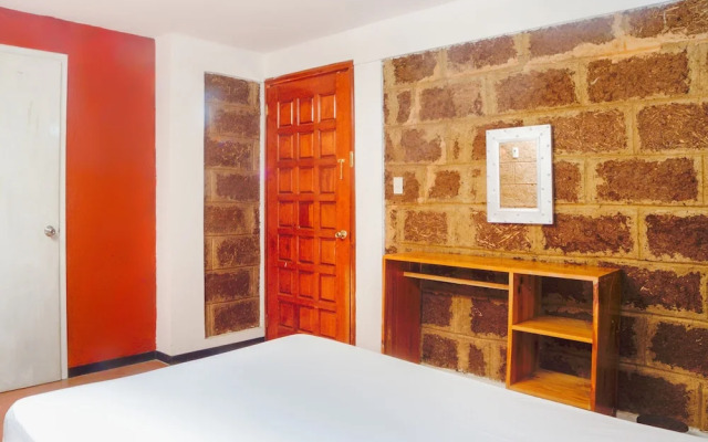 OYO Hotel Del Centro