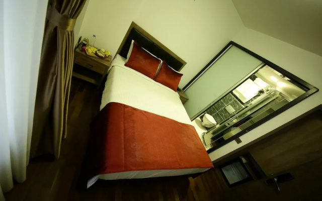 Pandora Suit Otel