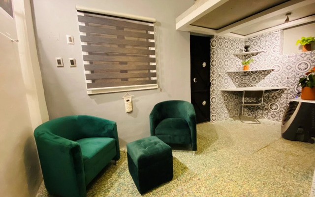 Mintaka Hotel Eco Plastico