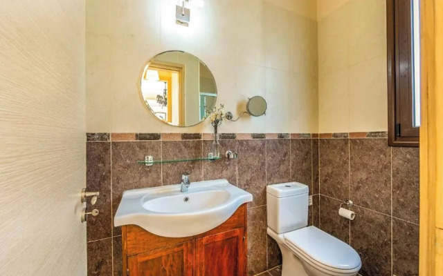 Petrides Villa