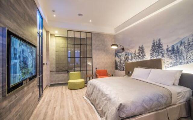Royal Group Motel Wen Shin Branch
