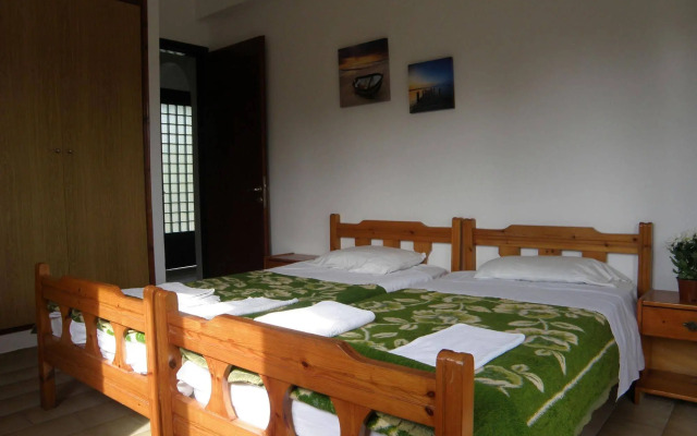 Sunny Dreams Apartments Ipsos