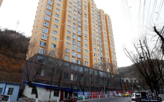 Yan'an Yansheng Grand Hotel (Yan'an National Forest Park Branch)