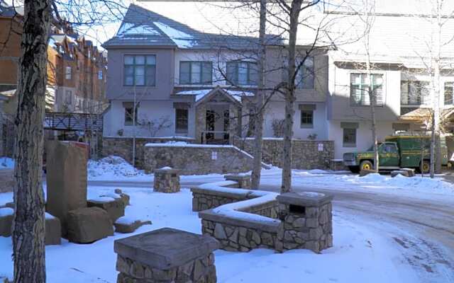 Highlands Townhome #17