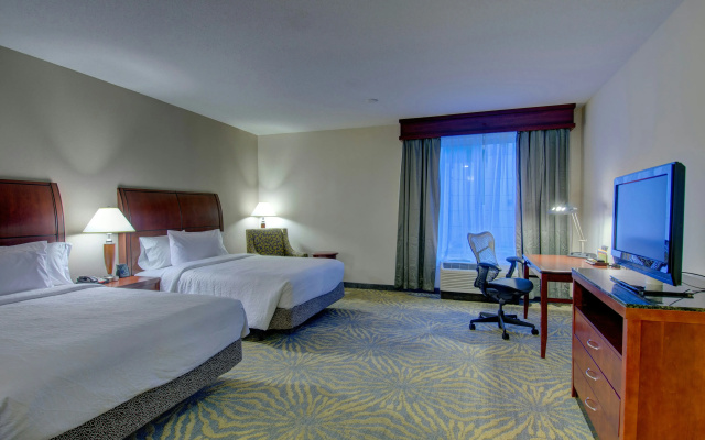 Hilton Garden Inn Norwalk