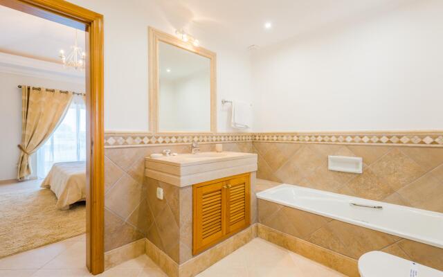Boavista Golf and Spa Resort - Luxury Villa