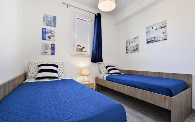 Stunning Apartment in Trappeto With 2 Bedrooms